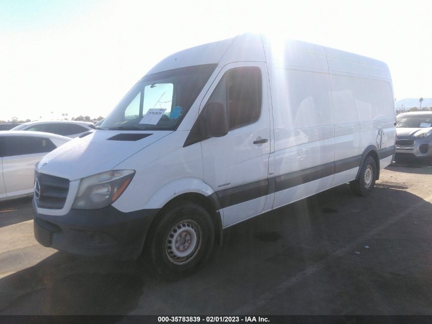 2014 MERCEDES-BENZ SPRINTER CARGO VANS WD3PE8DE3E5826236