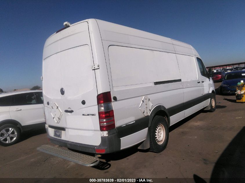 2014 MERCEDES-BENZ SPRINTER CARGO VANS WD3PE8DE3E5826236