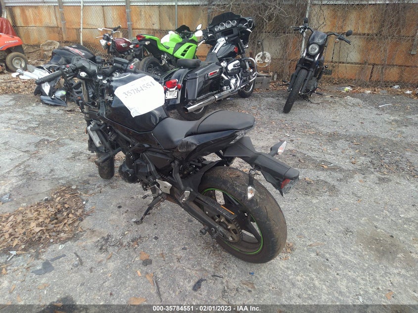 VIN JKAEXEJ12KDA03366 2019 KAWASAKI EX650 J