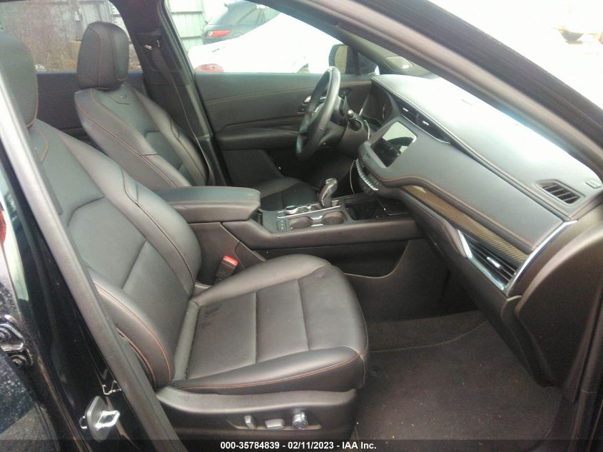 2019 CADILLAC XT4 FWD SPORT 1GYFZER43KF201291