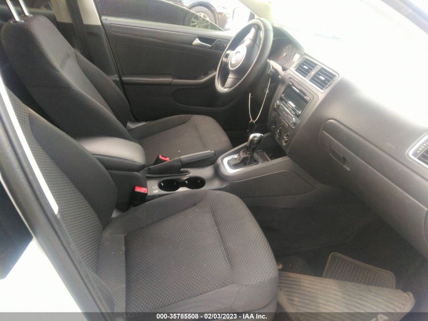 2014 VOLKSWAGEN JETTA SEDAN S - 3VW2K7AJ1EM309786