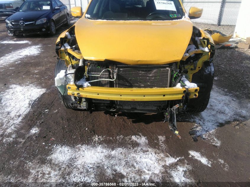 2015 NISSAN JUKE SV - JN8AF5MV9FT561444