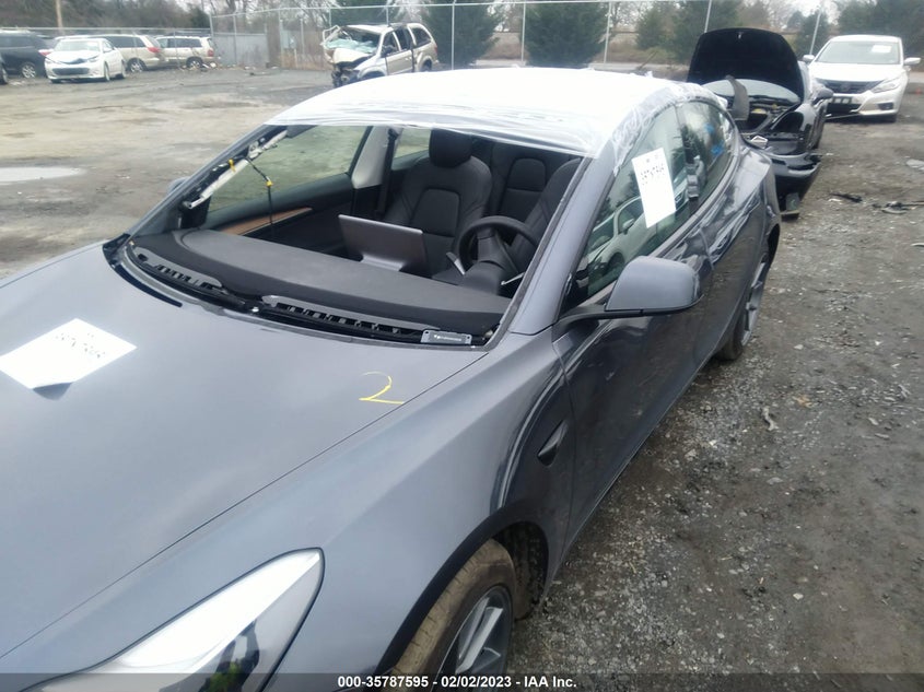 VIN 5YJ3E1EA5NF200239 2022 TESLA MODEL 3