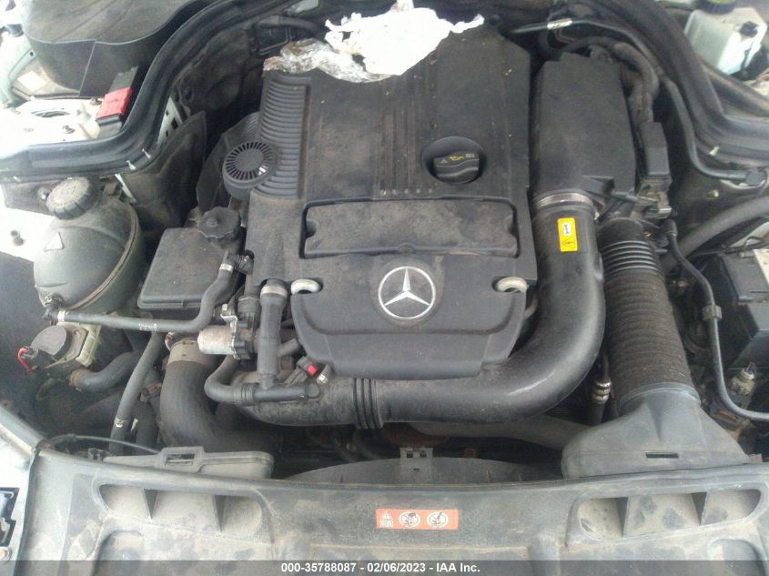 2013 MERCEDES-BENZ C 250 WDDGJ4HB3DG012347