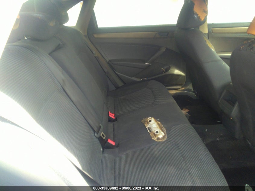 VIN 1VWAT7A30HC055553 2017 VOLKSWAGEN PASSAT 1.8T S