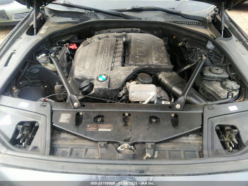 2013 BMW 5 SERIES 535I XDRIVE - WBAFU7C50DDU71852