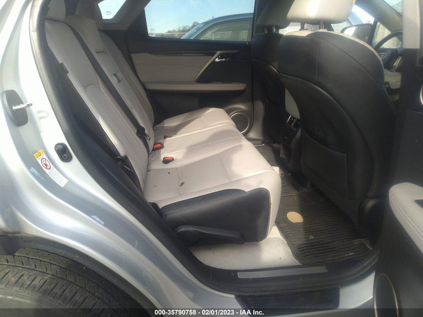 VIN 2T2BZMCA5KC207076 2019 LEXUS RX