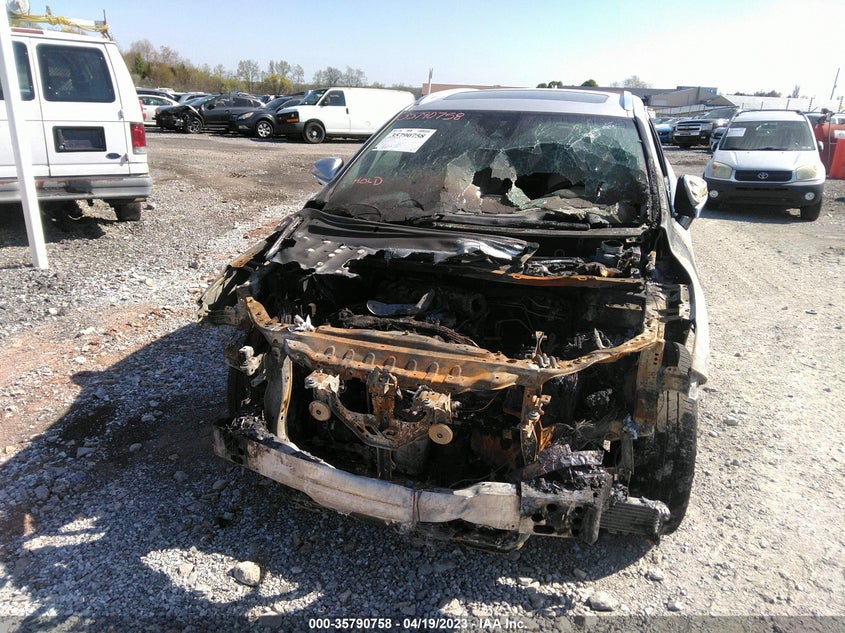 VIN 2T2BZMCA5KC207076 2019 LEXUS RX