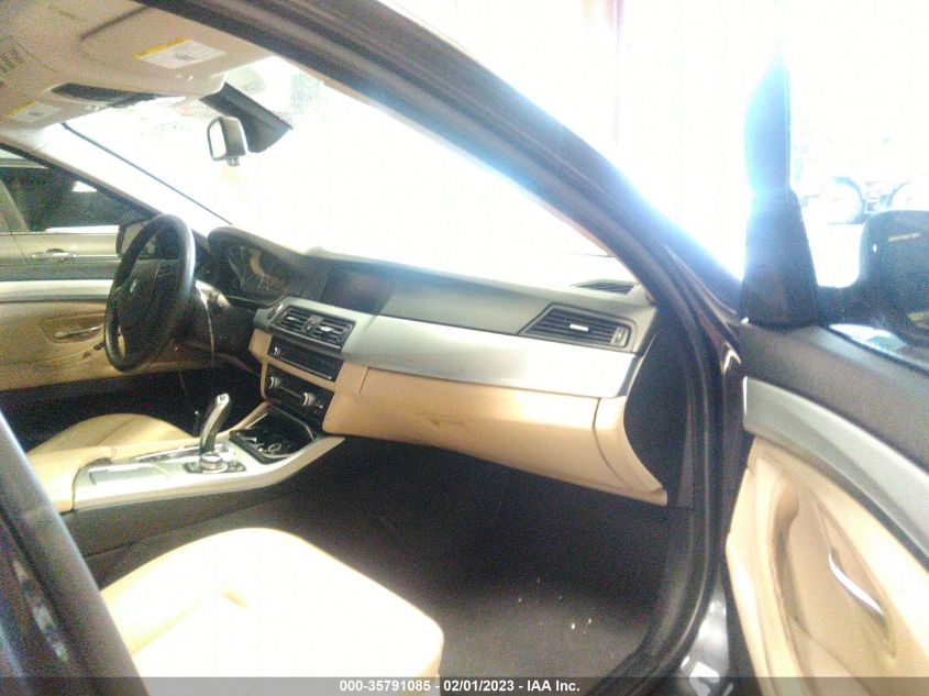 2013 BMW 5 SERIES 528I XDRIVE WBAXH5C50DDW14361