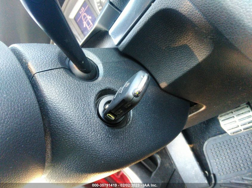 2013 VOLKSWAGEN EOS SPORT - WVWBW8AH2DV004232