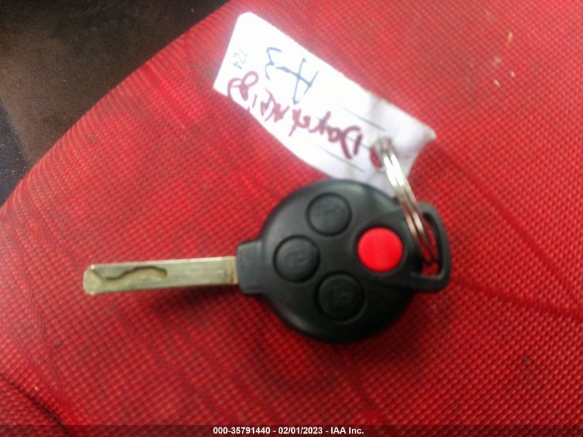2013 SMART FORTWO PURE/PASSION - WMEEJ3BAXDK664439