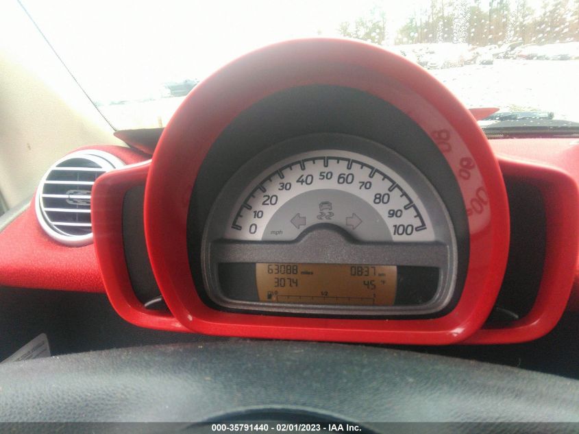 2013 SMART FORTWO PURE/PASSION - WMEEJ3BAXDK664439