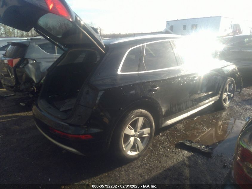 WA1BNAFY5J2138100 2018 AUDI Q5, photo no. 4