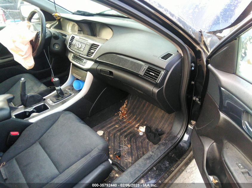 2015 HONDA ACCORD SEDAN SPORT - 1HGCR2E58FA259665