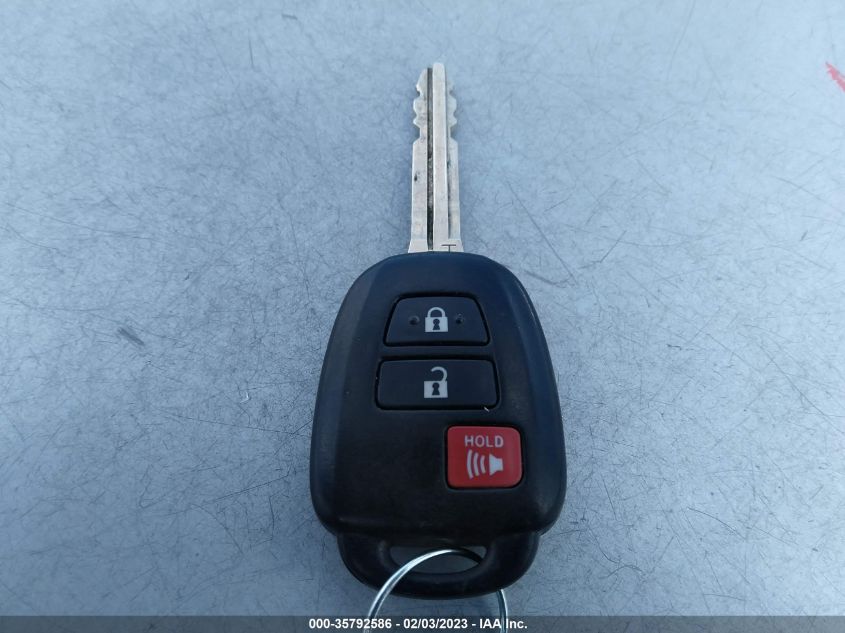 2015 TOYOTA RAV4 XLE 2T3RFREVXFW279718
