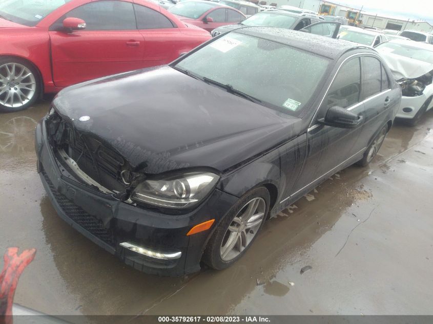 2014 MERCEDES-BENZ C-CLASS C 250 WDDGF4HB6EA958528