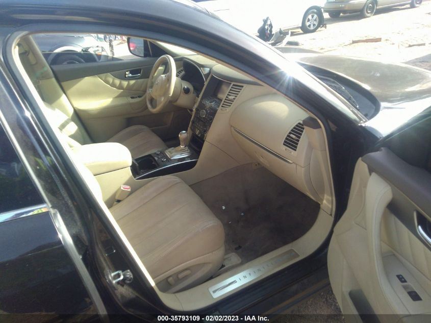 2015 INFINITI QX70 JN8CS1MU7FM380857