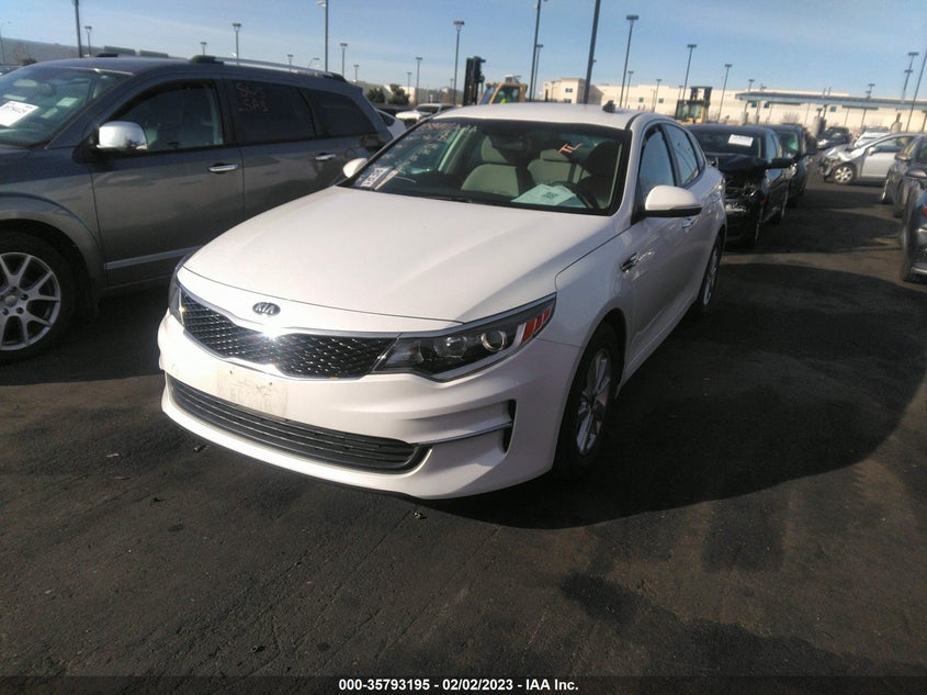 VIN KNAGT4L36J5199799 2018 KIA OPTIMA LX