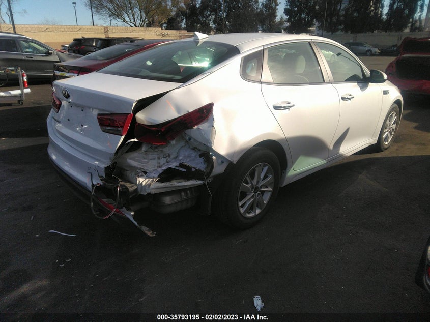 VIN KNAGT4L36J5199799 2018 KIA OPTIMA LX