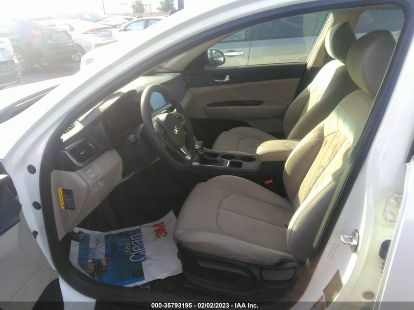 VIN KNAGT4L36J5199799 2018 KIA OPTIMA LX