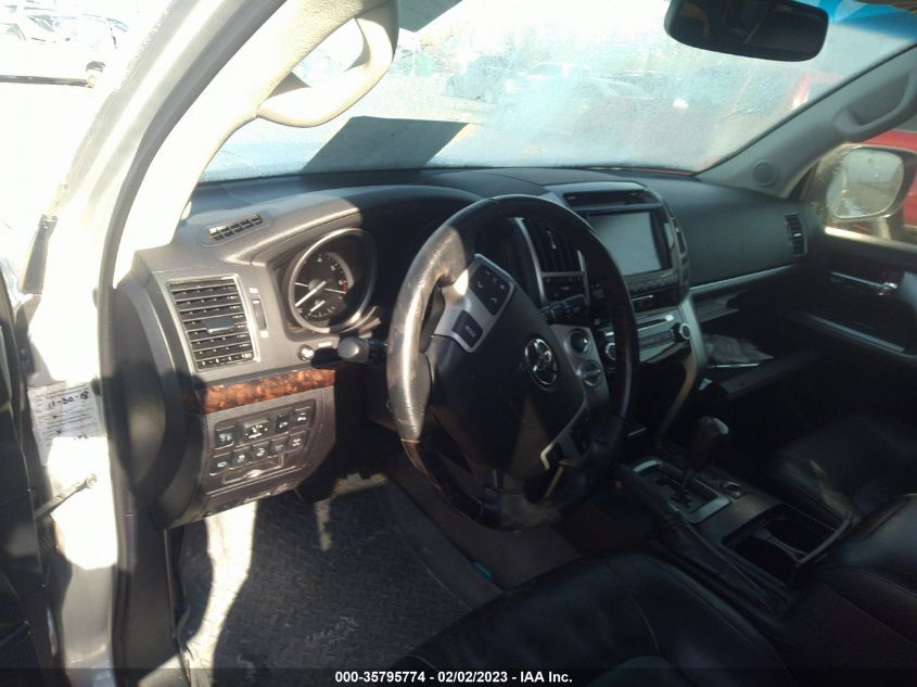 2013 TOYOTA LAND CRUISER JTMHY7AJXD4013834