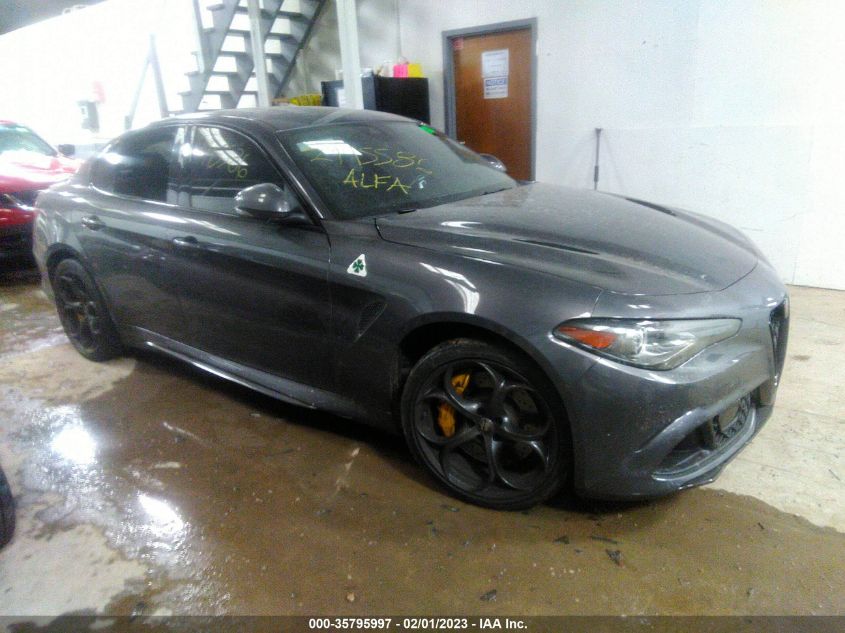 2018 ALFA ROMEO GIULIA QUADRIFOGLIO ZARFAEAV9J7580183