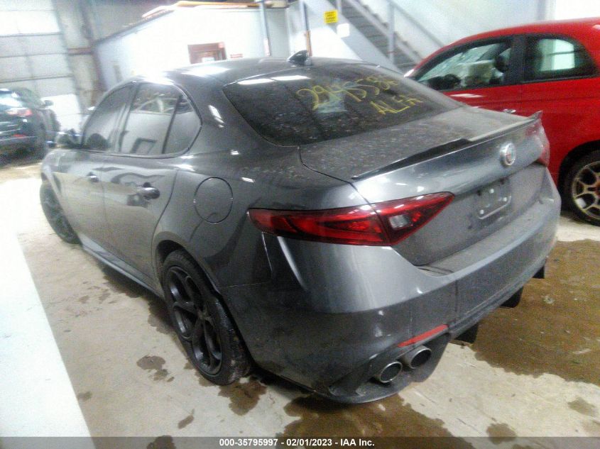 2018 ALFA ROMEO GIULIA QUADRIFOGLIO ZARFAEAV9J7580183