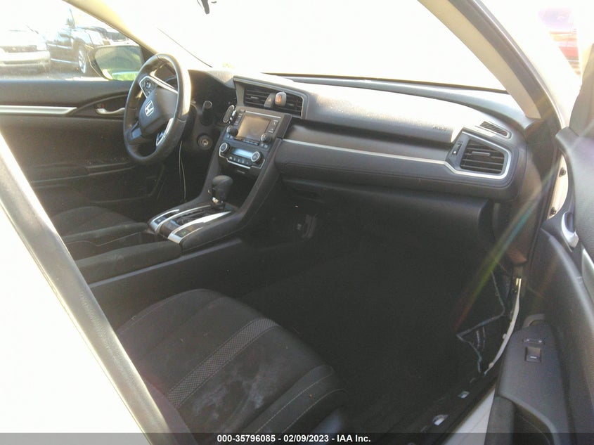 VIN 2HGFC2F64LH565863 2020 HONDA CIVIC SEDAN LX