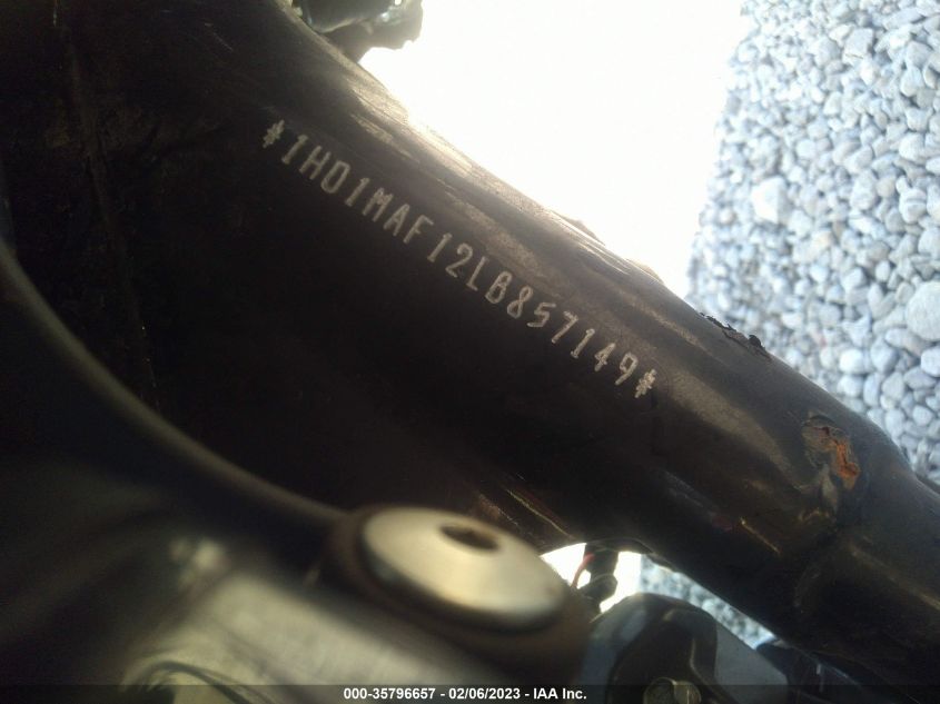 2020 HARLEY-DAVIDSON FLHTCUTG 1HD1MAF12LB857149