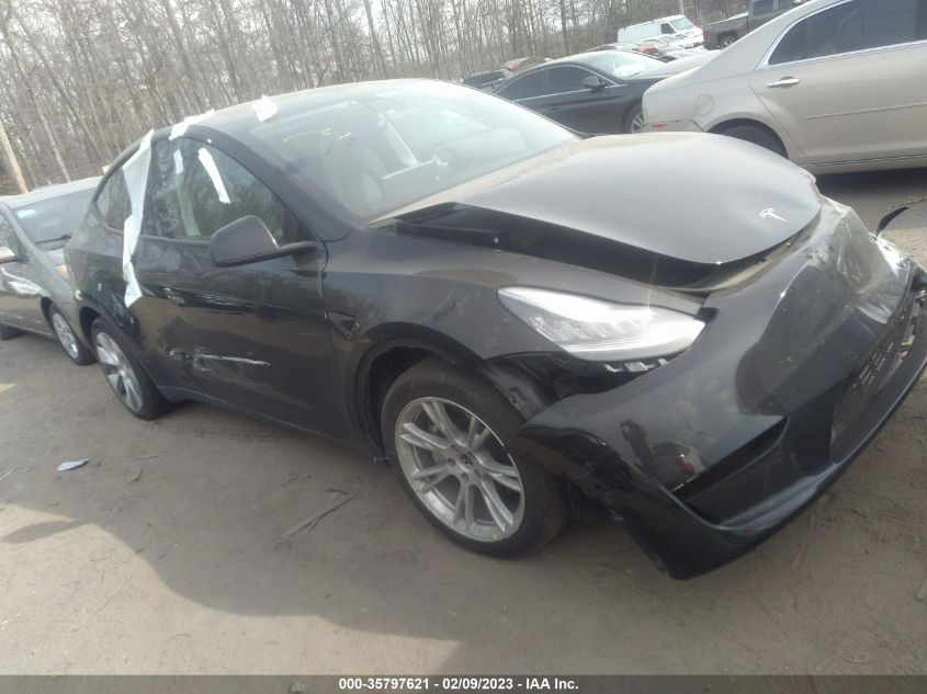 2020 TESLA MODEL Y LONG RANGE - 5YJYGDEE0LF014125