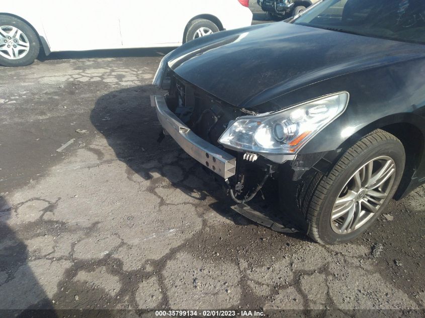 2015 INFINITI Q40 JN1CV6AR5FM523310