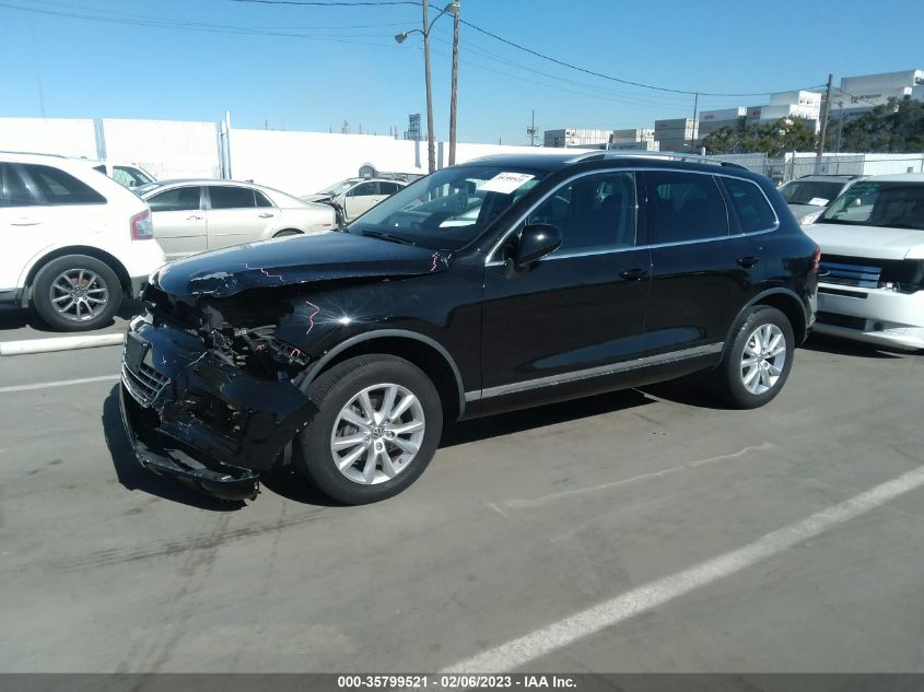 2013 VOLKSWAGEN TOUAREG SPORT W/NAV - WVGEF9BP2DD013801