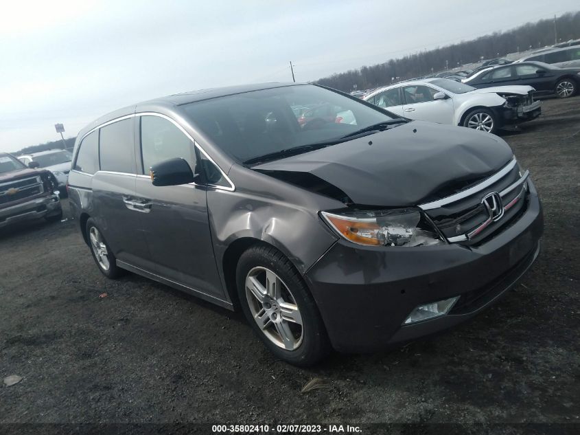 VIN 5FNRL5H96DB071483 2013 HONDA ODYSSEY no.1