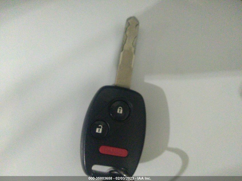 2013 HONDA FIT JHMGE8H38DC015135