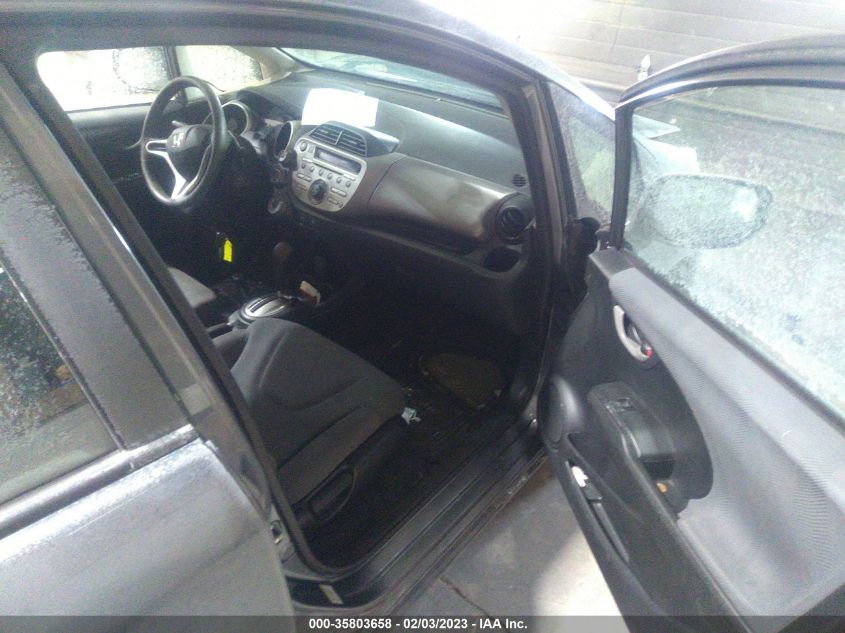 2013 HONDA FIT JHMGE8H38DC015135