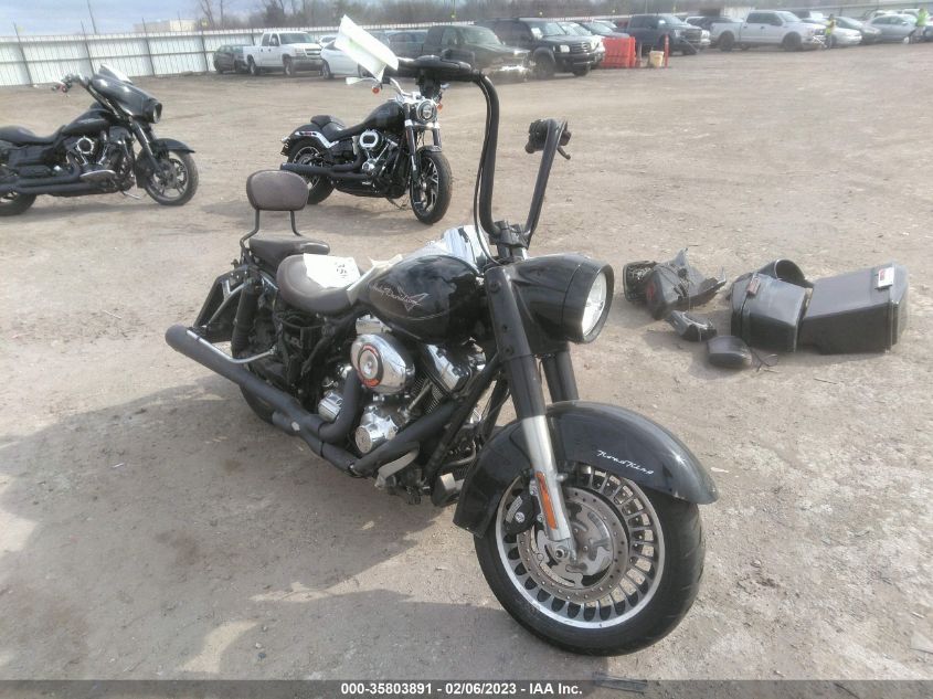 2013 HARLEY-DAVIDSON FLHR ROAD KING - 1HD1FBM1XDB654921