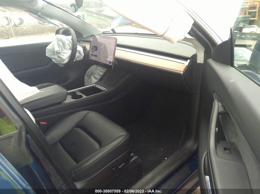 VIN 7SAYGDEF4NF327032 2022 TESLA MODEL Y PERFORMANCE