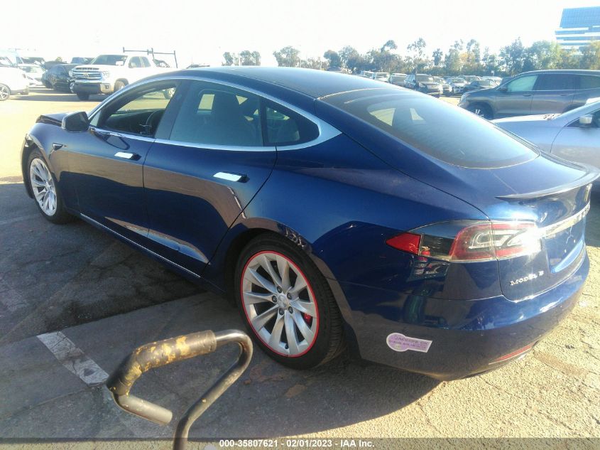2018 TESLA MODEL S 75D/100D/P100D - 5YJSA1E43JF293371