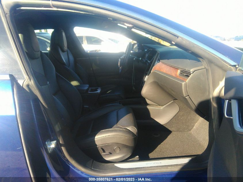 2018 TESLA MODEL S 75D/100D/P100D - 5YJSA1E43JF293371