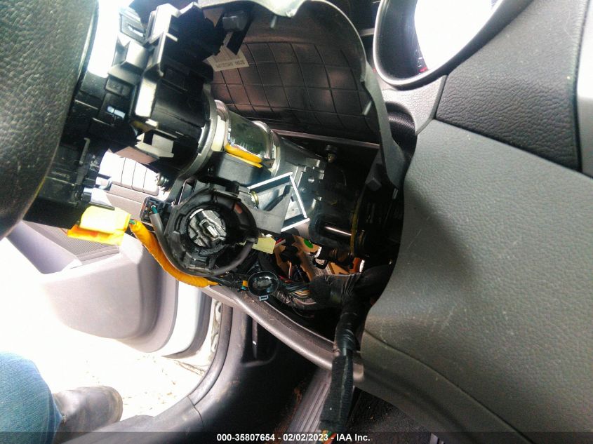 2015 HYUNDAI ELANTRA SE - 5NPDH4AE0FH574167