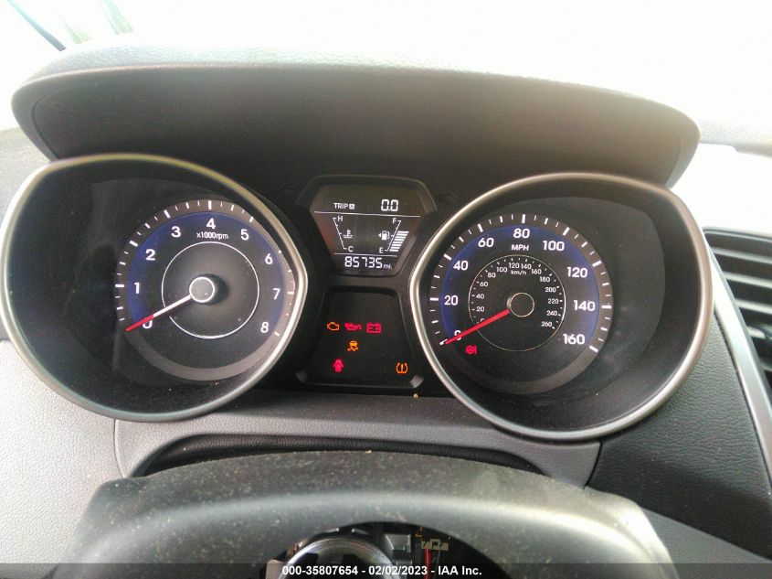 2015 HYUNDAI ELANTRA SE - 5NPDH4AE0FH574167