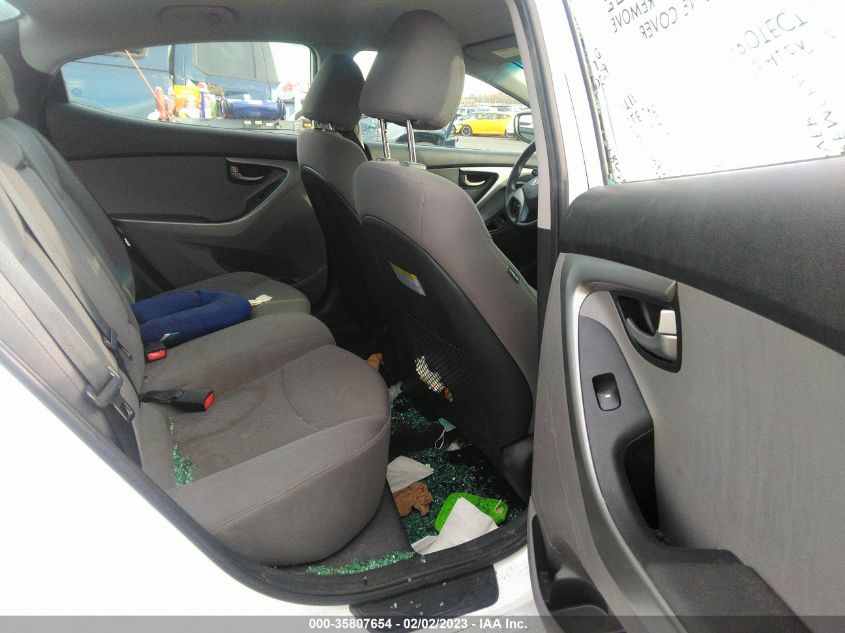2015 HYUNDAI ELANTRA SE - 5NPDH4AE0FH574167