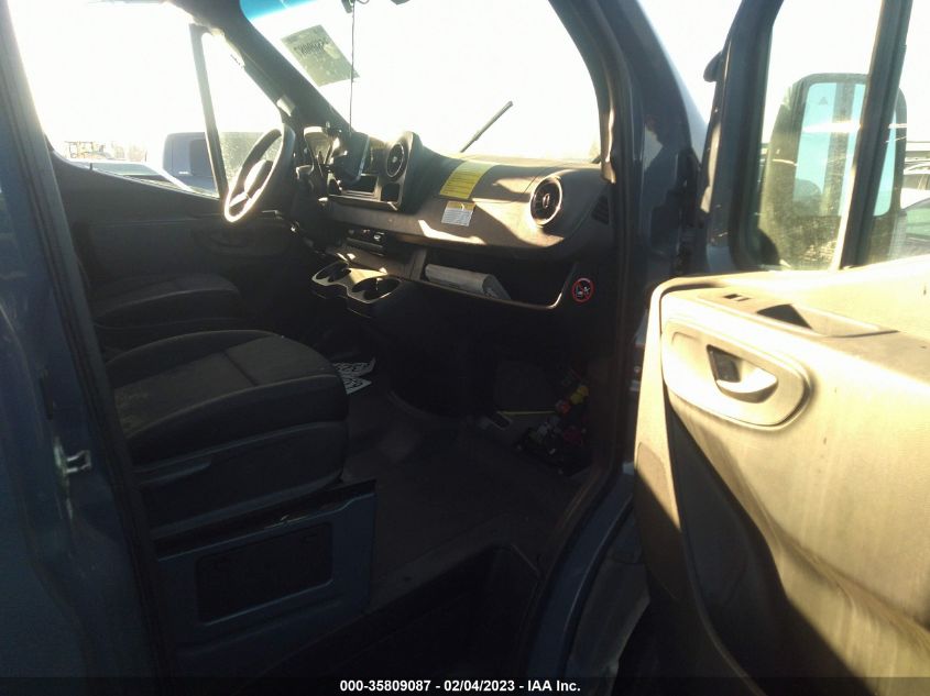 2019 MERCEDES-BENZ SPRINTER VAN WD4PF1CD7KT012705
