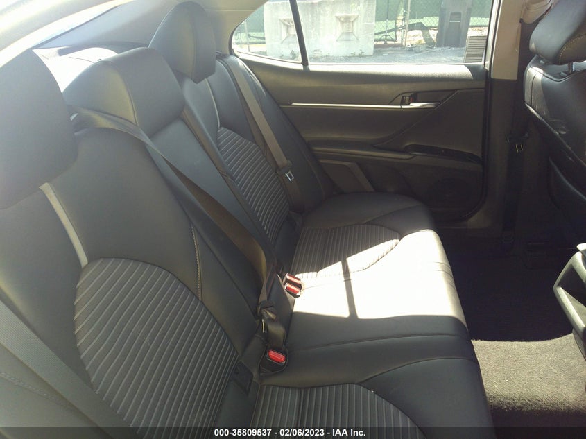 VIN 4T1G11AK7LU983883 2020 TOYOTA CAMRY SE