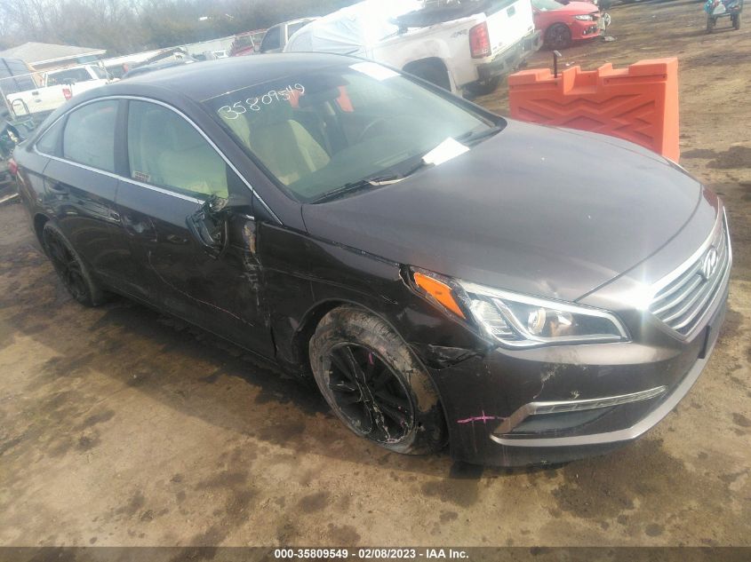 2015 HYUNDAI SONATA 2.4L SE - 5NPE24AF2FH226188