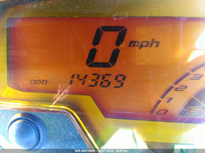 2010 KAWASAKI ZR1000 D JKAZRCD14AA000946
