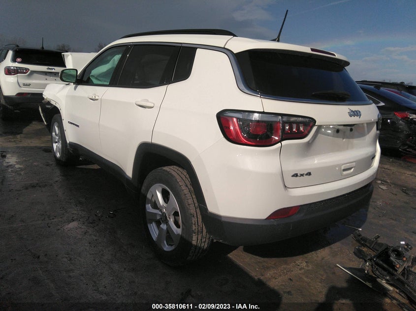 VIN 3C4NJDBB6JT482793 2018 JEEP COMPASS LATITUDE