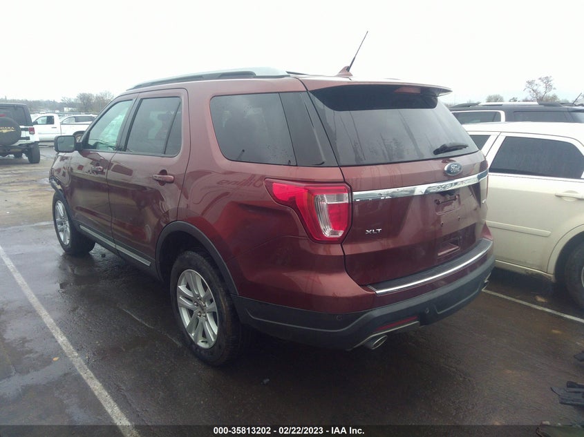 VIN 1FM5K8D89JGC15959 2018 FORD EXPLORER XLT