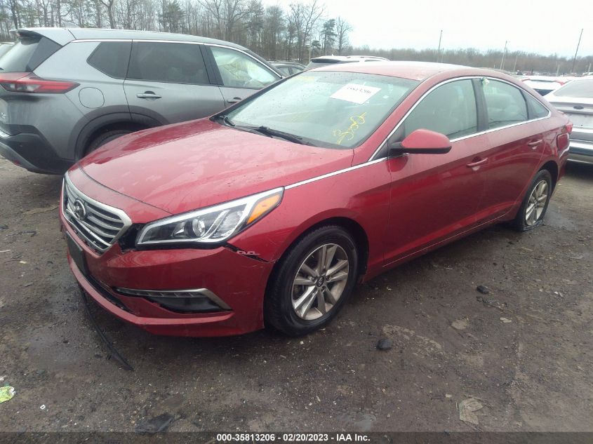 2015 HYUNDAI SONATA 2.4L SE - 5NPE24AF7FH108315