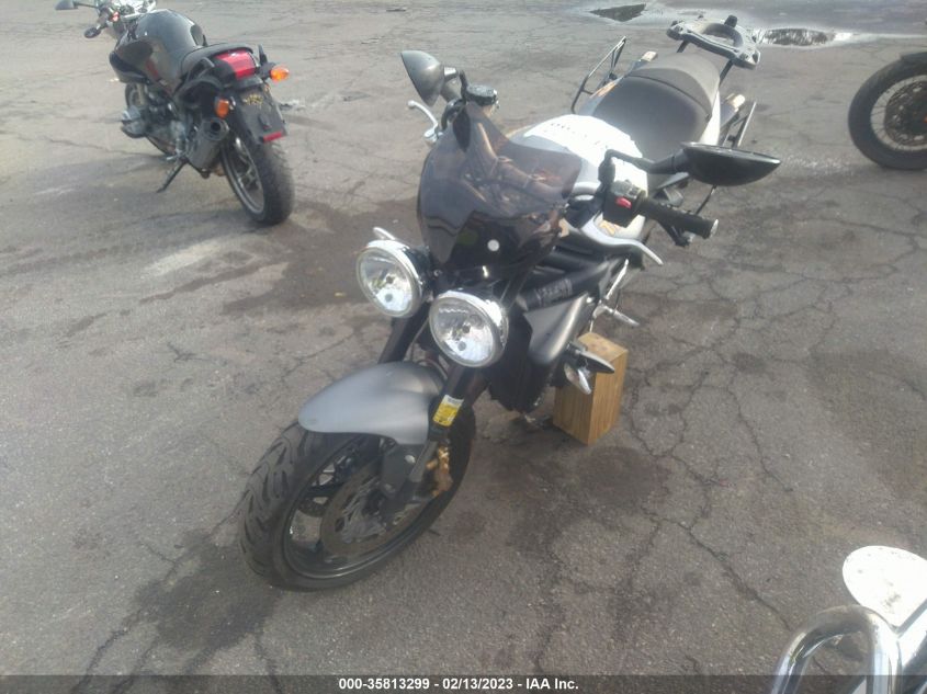 2009 TRIUMPH MOTORCYCLE STREET TRIPLE R SMTD02NE59J393195